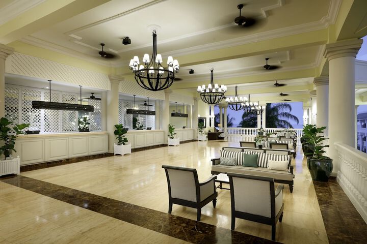 Hotel Interior 6 of 274