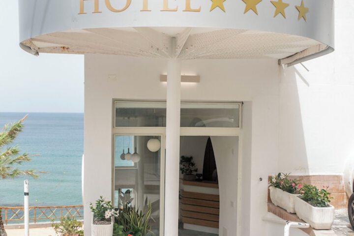 Hotel 119 of 122