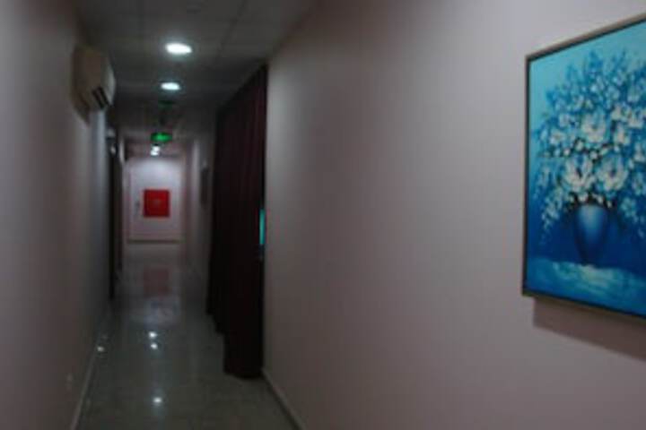 Ballroom/Hall 7 of 7