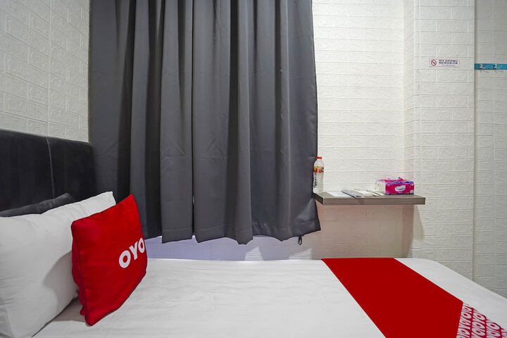 Room 21 of 24