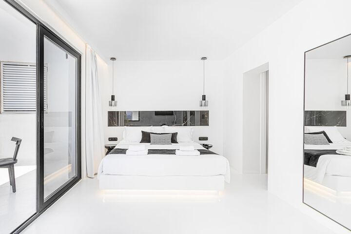 Room 48 of 166