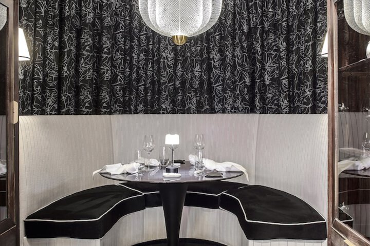 Dining 72 of 96