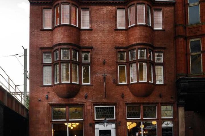 Swan & Railway Hotel Wigan