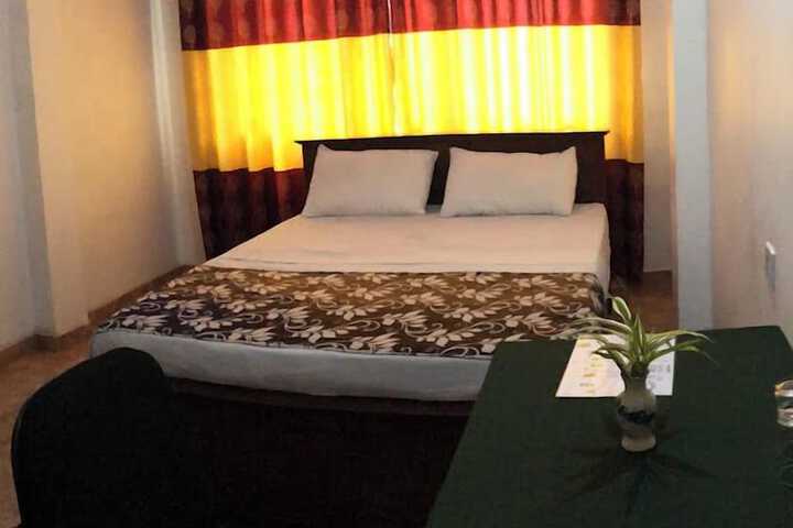 Room 2 of 37