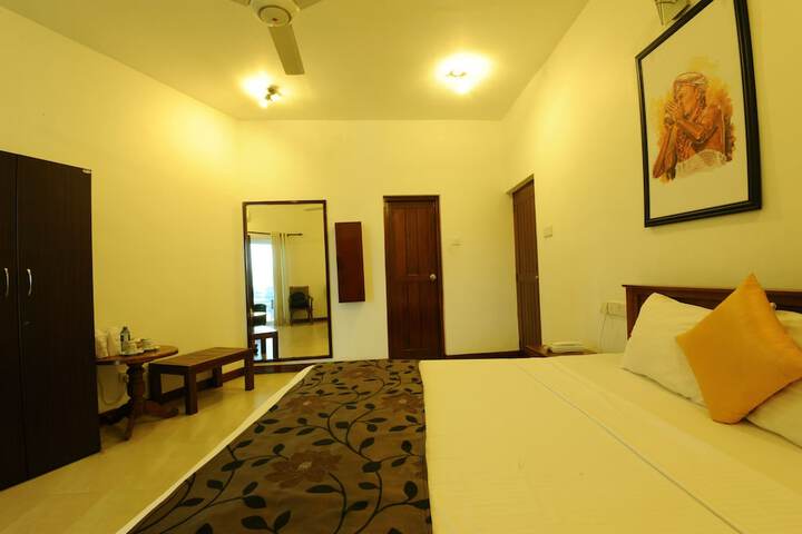 Room 16 of 70