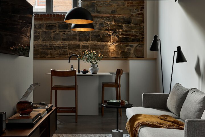 Room 28 of 49