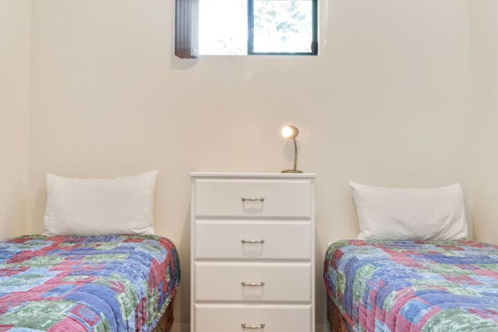 Room 5 of 79