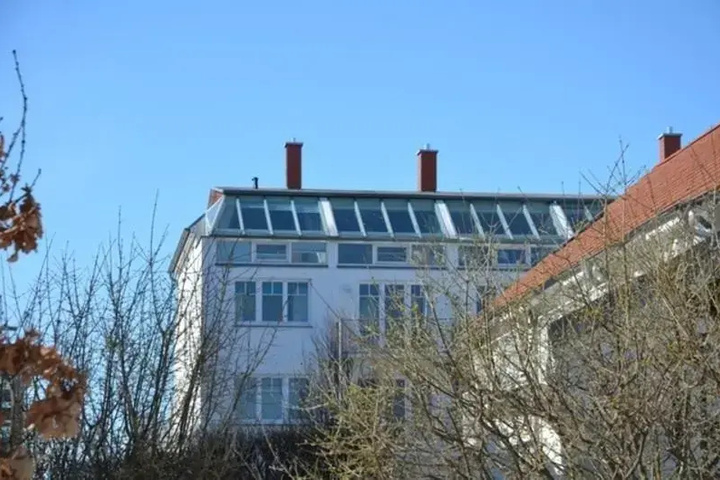 APPARTEMENTHAUS JAHRESZEITEN