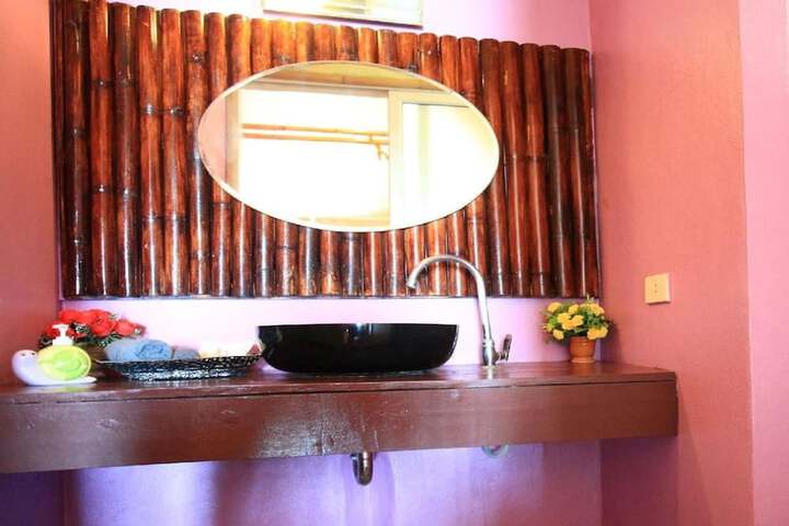 Room 153 of 169