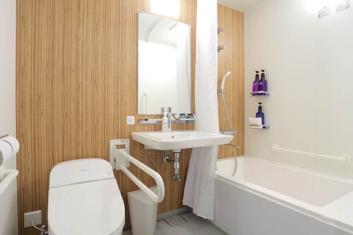 Bathroom Interior Photo