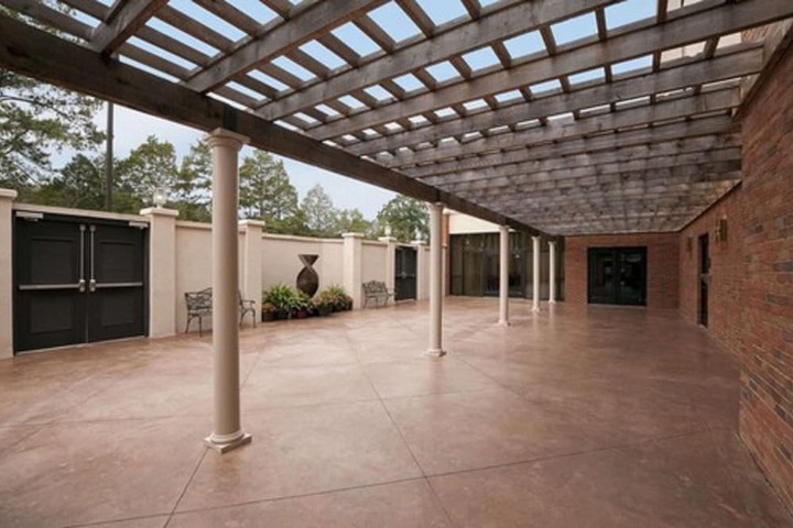 Terrace/Patio 69 of 72