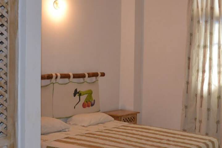 Room 20 of 144