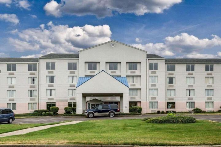 Rodeway Inn