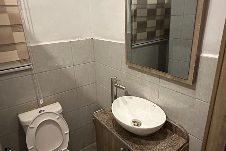 Room 18 of 19