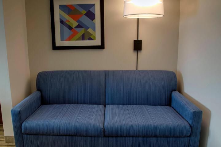 Double Accessible (2 of 5)
