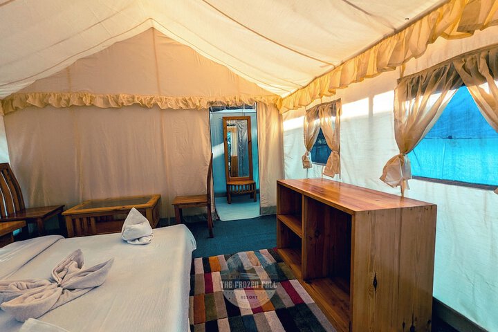 Room 12 of 52