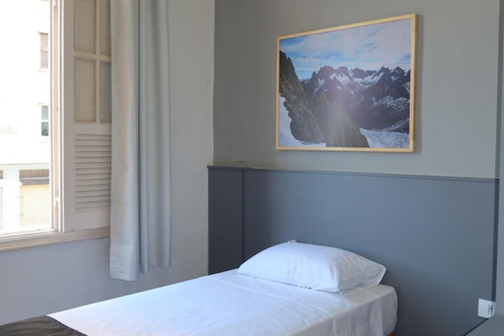 Room 48 of 111