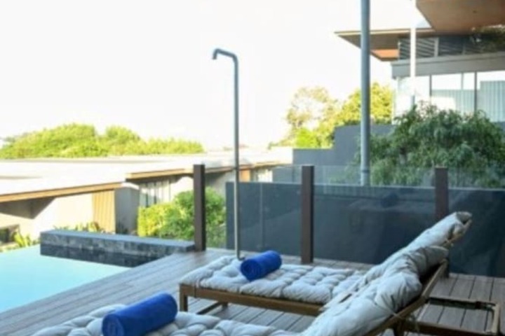 Pool 183 of 251