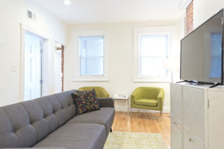 Exterior of Classic 3BR in Allston by Sonder