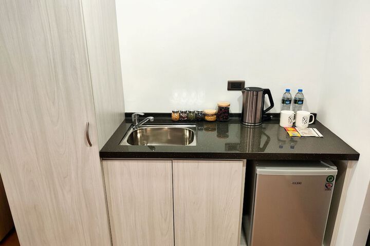 Room 4 of 57