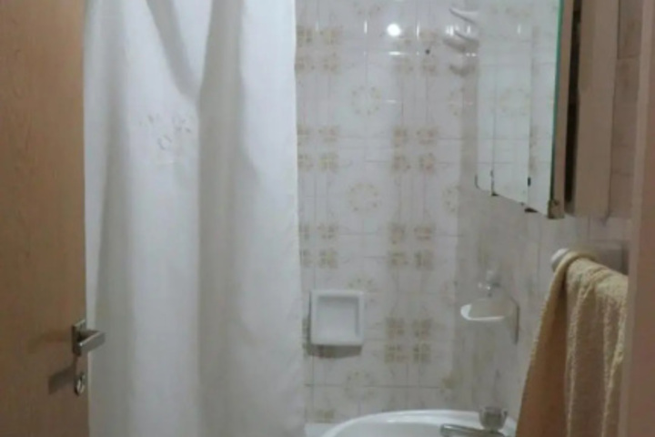 Room 6 of 23