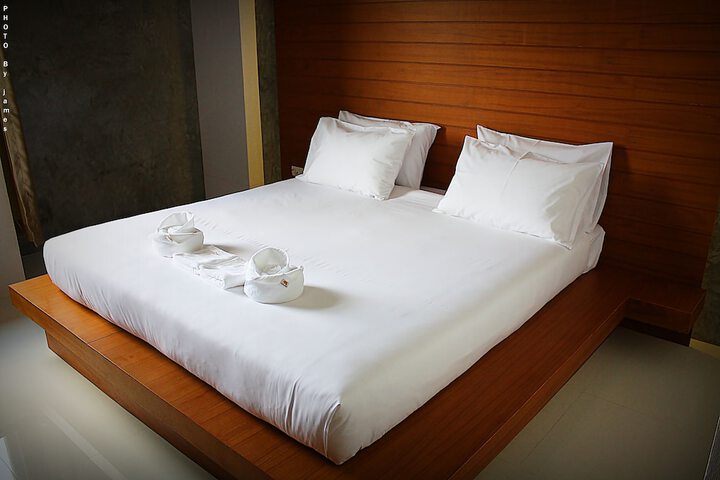 Room 5 of 29