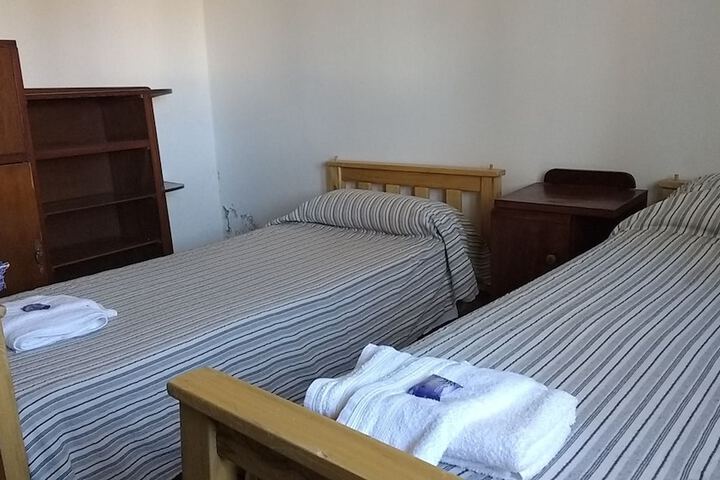 Room 11 of 11