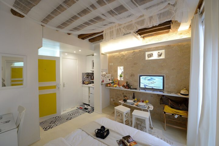 Room 134 of 648