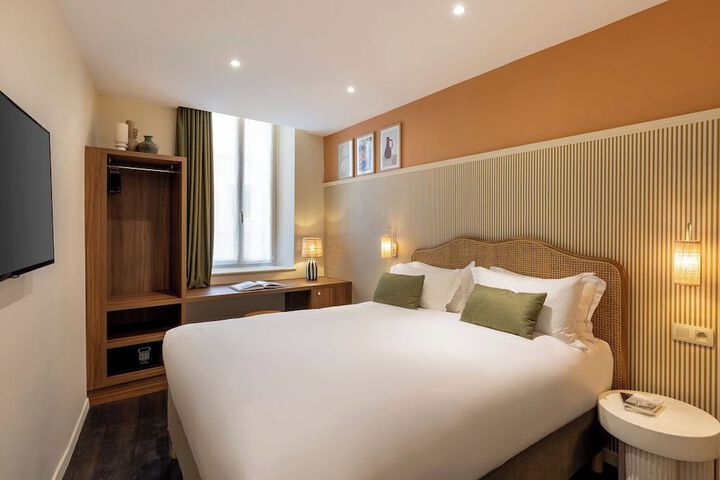 Room 21 of 51