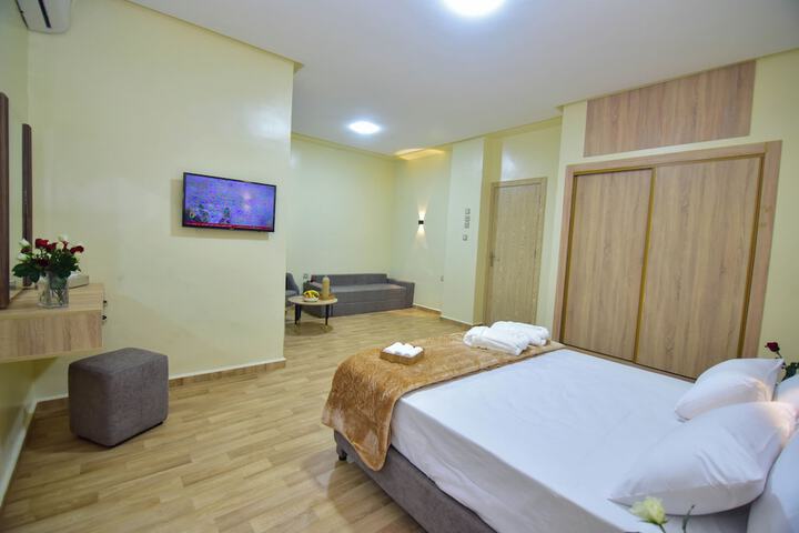 Room 26 of 60