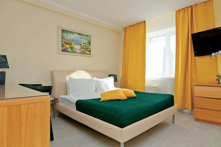 Room 30 of 85