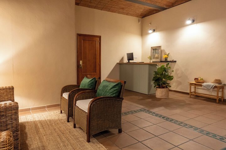 Hotel Interior 16 of 117