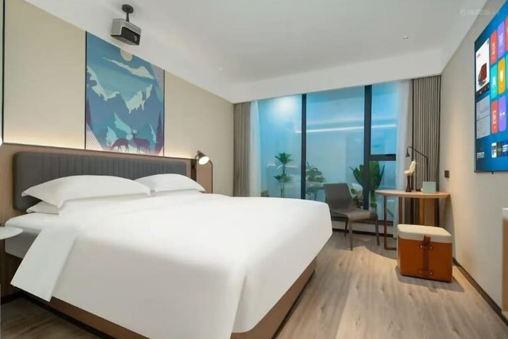 Room 2 of 13