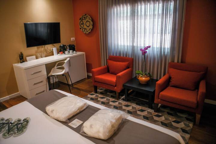 Room 34 of 149