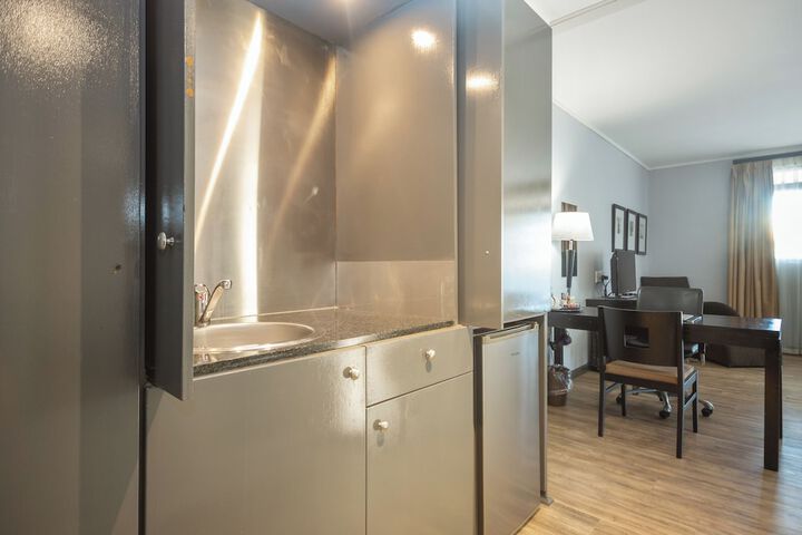 Private kitchenette