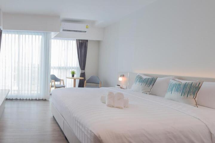Analynn Hotel