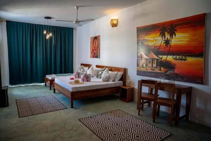 Room 2 of 29