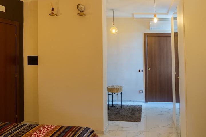 Room 11 of 49