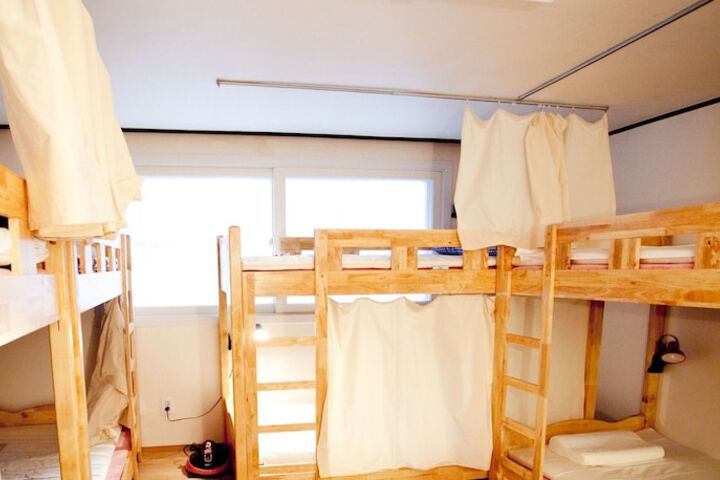 Room 26 of 46
