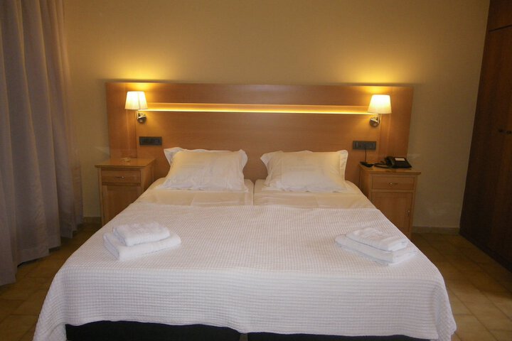 Room 7 of 41