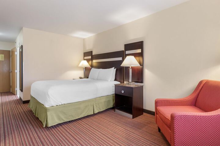 Room 21 of 36