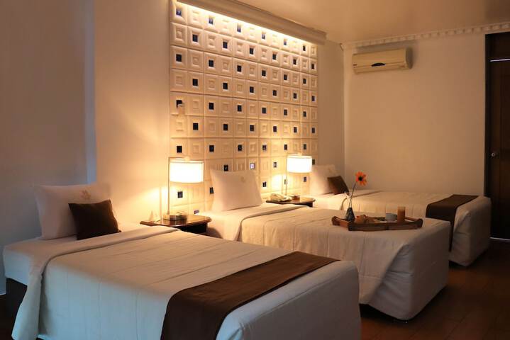 Room 7 of 60
