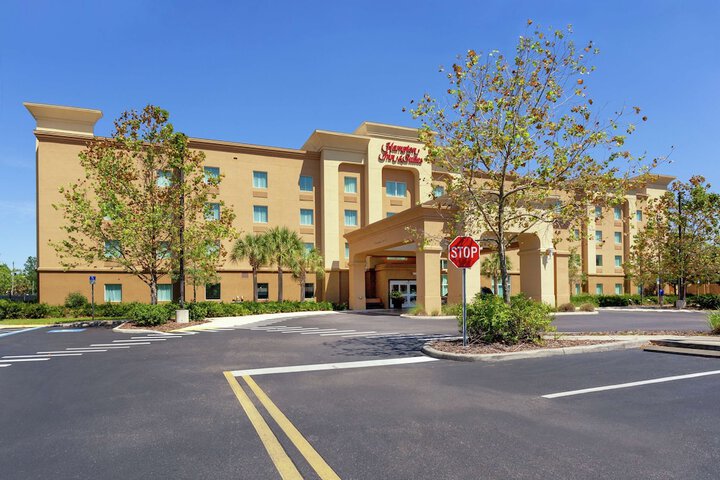 hilton hotels in new port richey fl