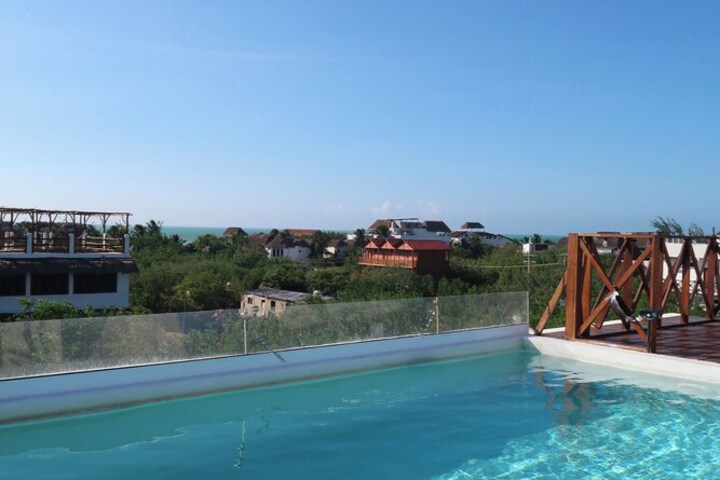 Pool 245 of 321