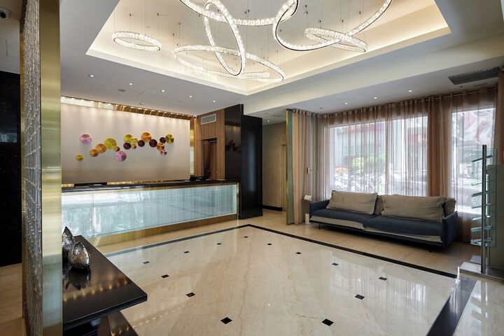 Guest Lobby