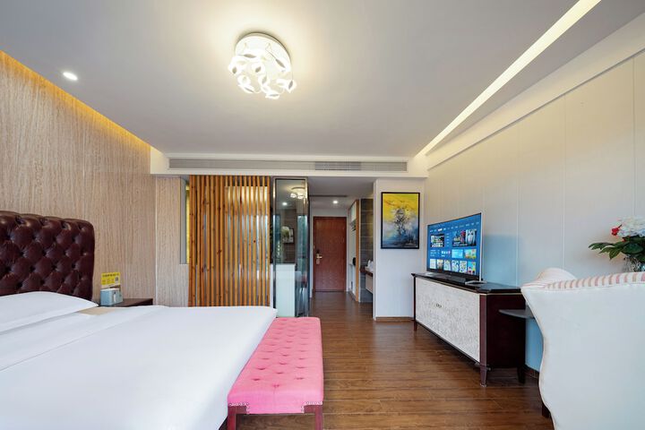 Room 60 of 174