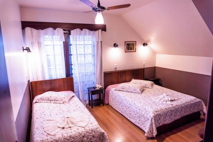 Room 38 of 181