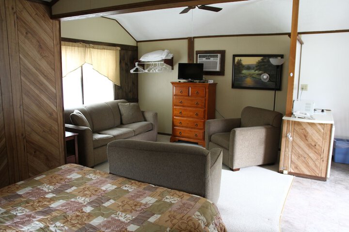 Room 16 of 46