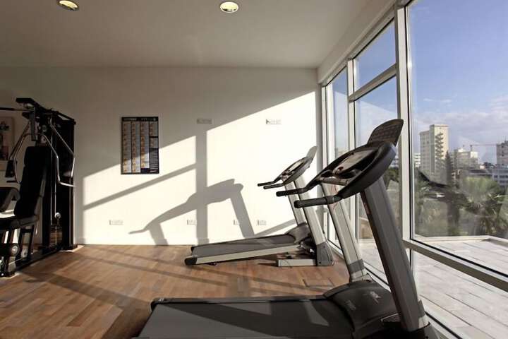 Health and Fitness 60 of 107