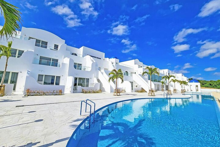 Exterior of SANTORINI HOTEL & VILLAS MIYAKOJIMA